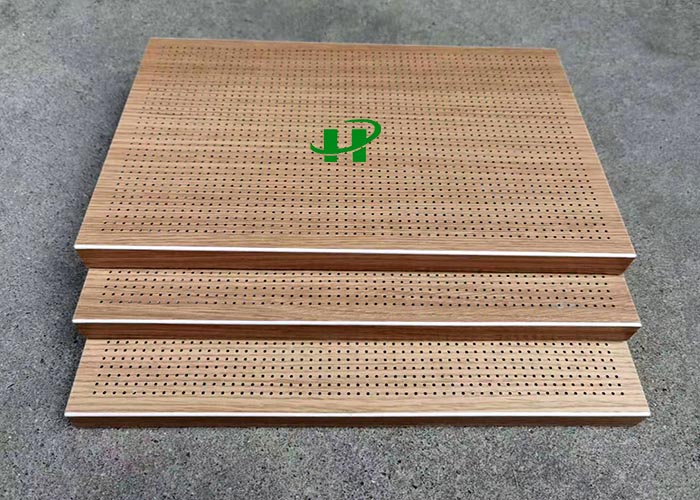 20冲孔木纹蜂窝板