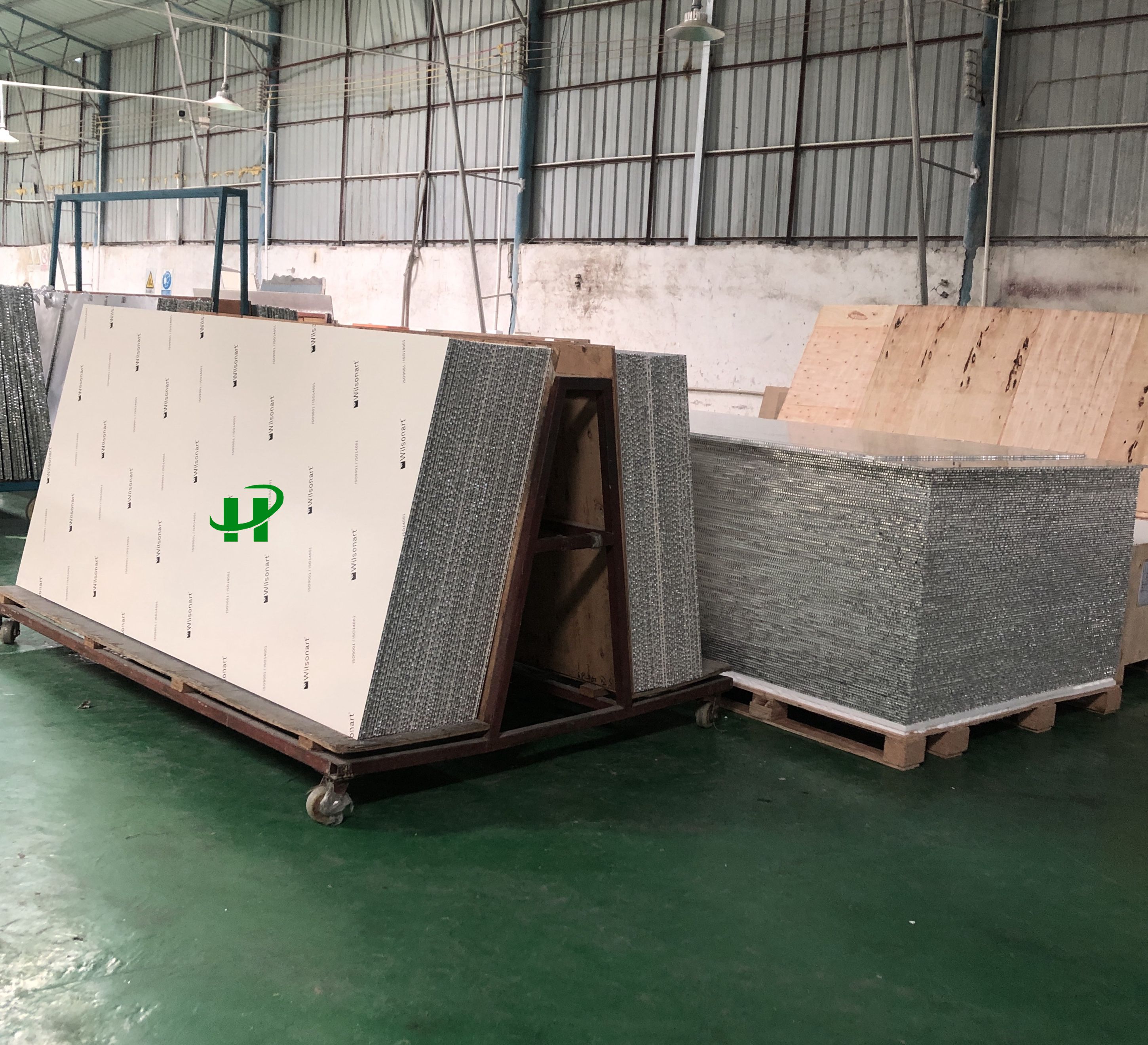 10mm防火铝蜂窝板