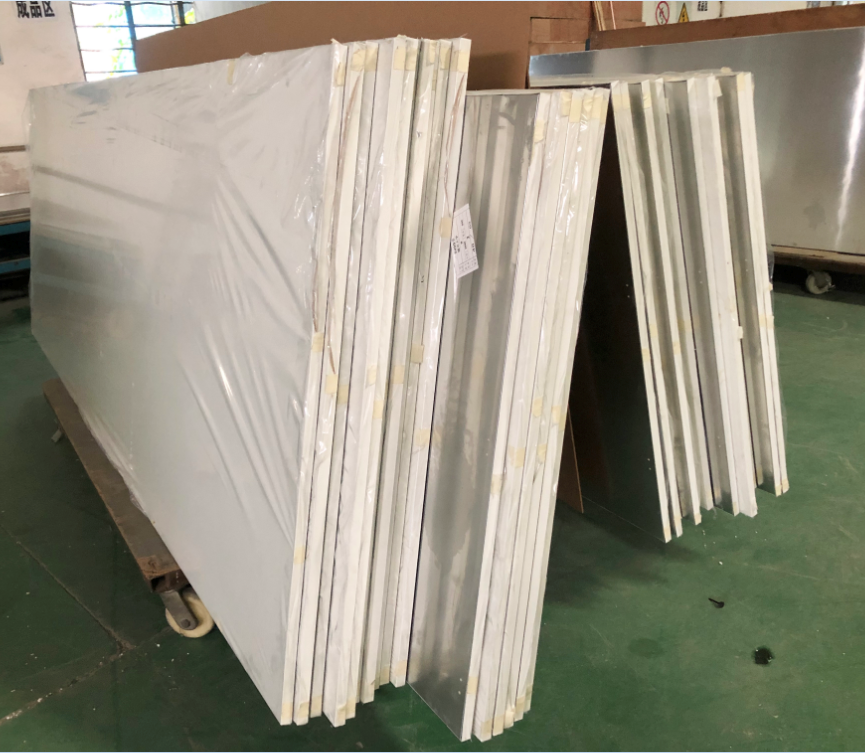20mm滚涂白铝蜂窝板