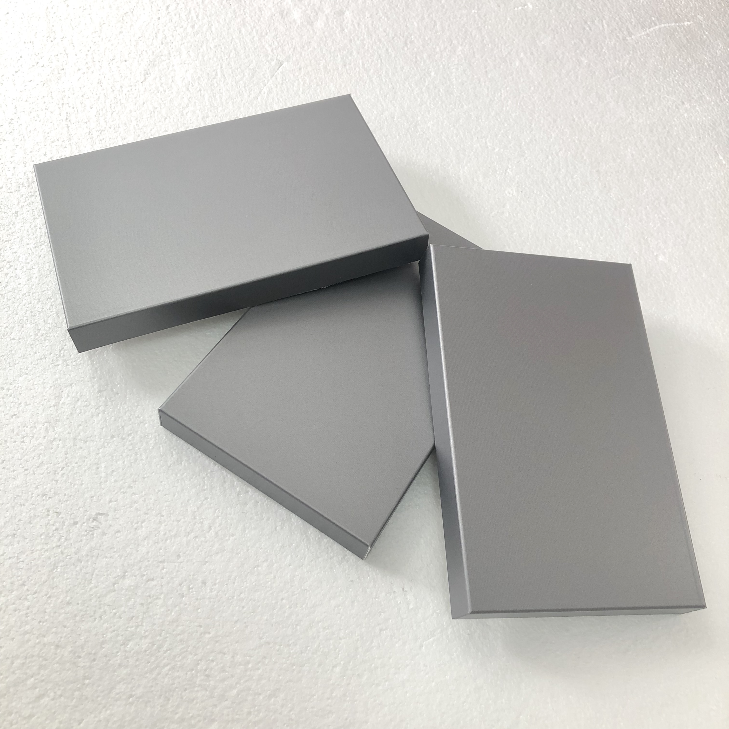 25mm氟碳灰色蜂窝板