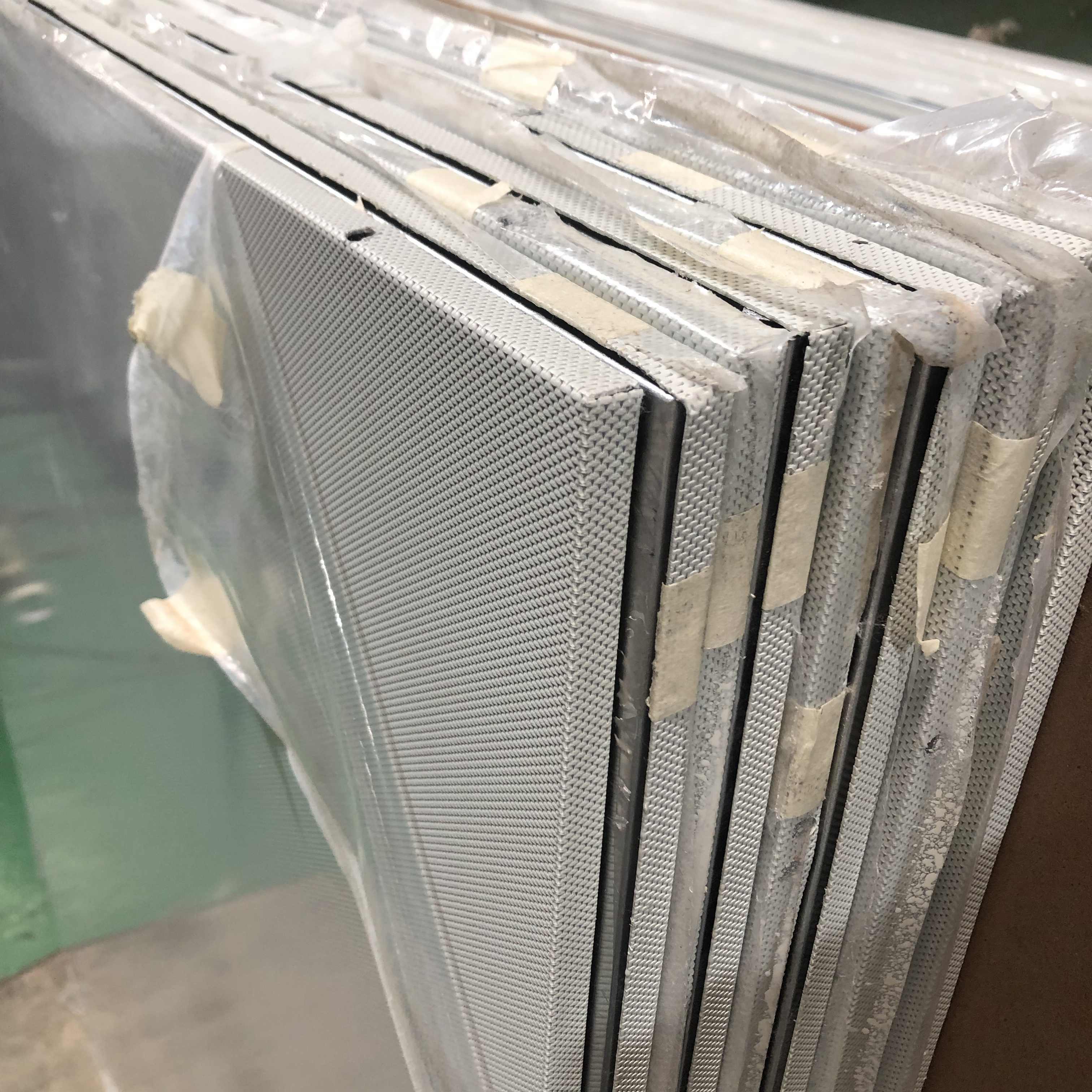 20mm喷涂白色微冲孔班