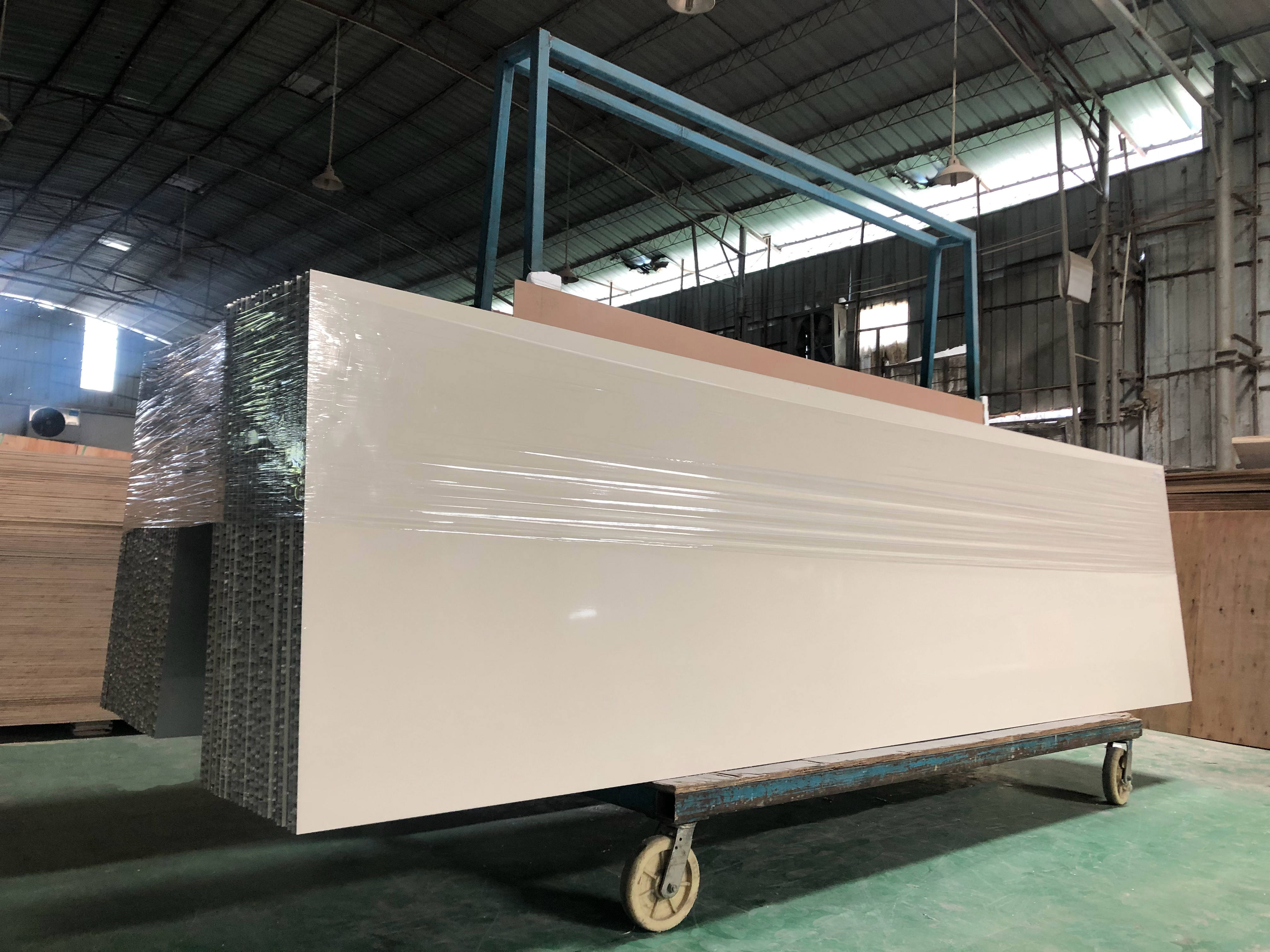 20mm白色铝蜂窝板