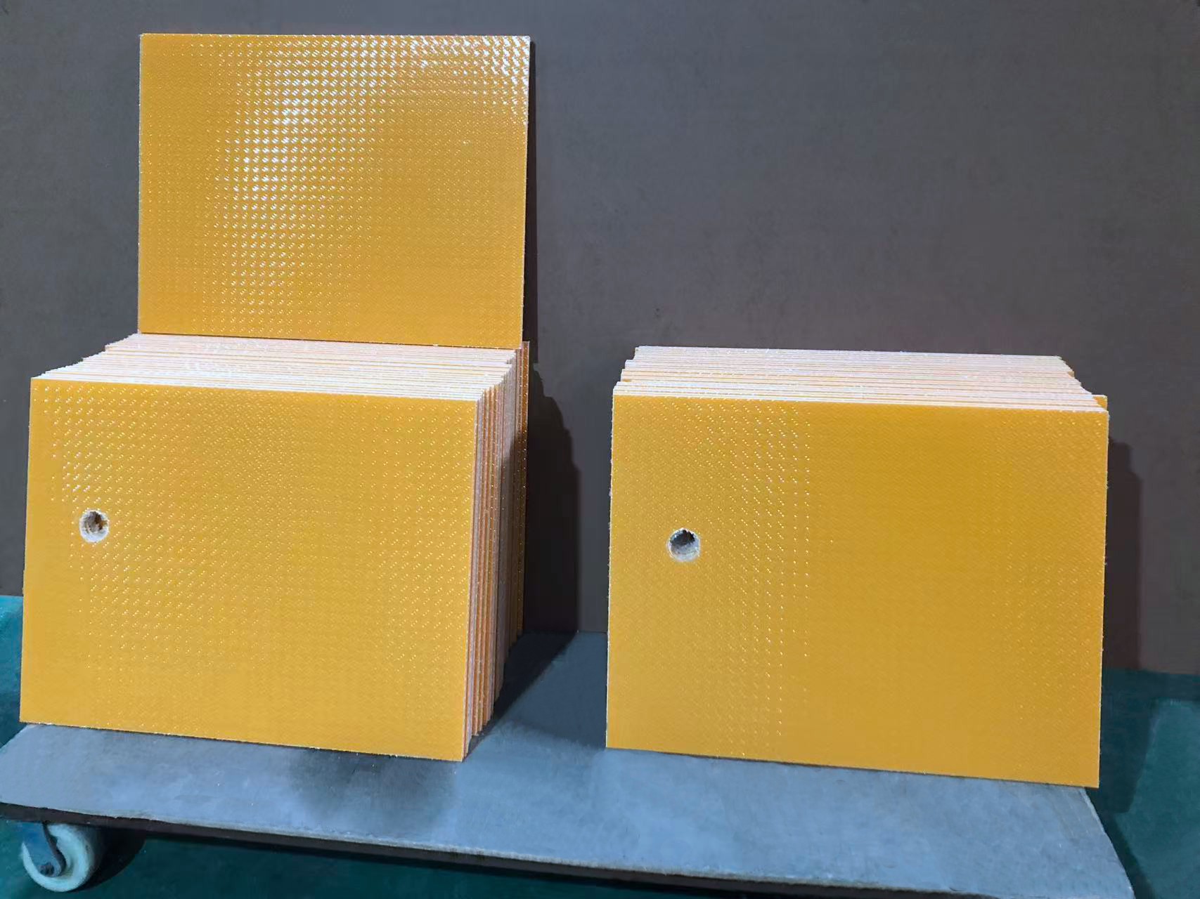 12mm橙色防滑玻璃钢蜂窝板